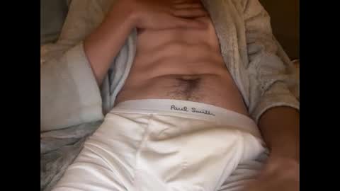 Snapshot of netflixchillin20 chatting on February 19, 2025, 8:01 am alpha online show from February 19, 2025, 8:01 am