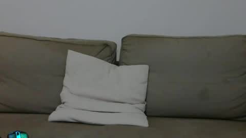 Snapshot of new_simi_74 chatting on February 15, 2025, 7:06 pm simi online show from February 15, 2025, 7:06 pm