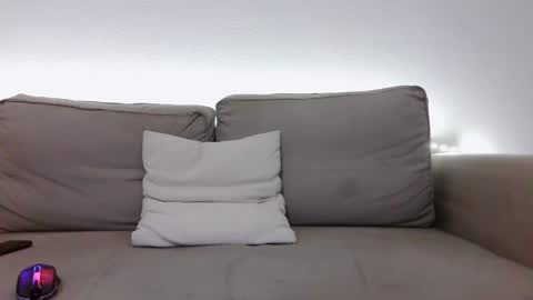 Snapshot of new_simi_74 chatting on March 2, 2025, 5:23 am simi online show from March 2, 2025, 5:23 am