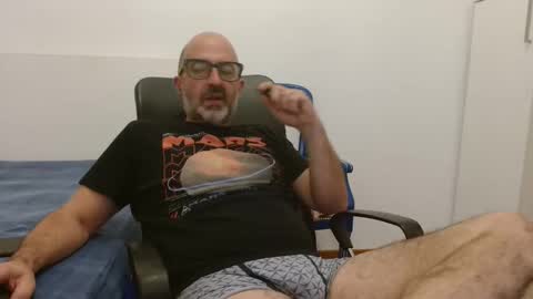 Snapshot of new_simi_74 chatting on September 28, 2025, 6:13 pm simi online show from September 28, 2025, 6:13 pm