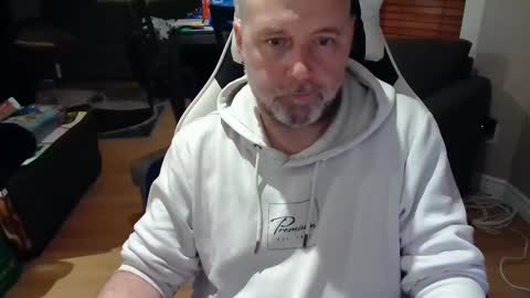 Snapshot of newvvorld chatting on January 22, 2025, 10:15 pm NewWorld online show from January 22, 2025, 10:15 pm