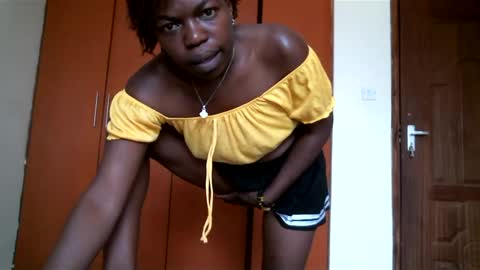 Snapshot of niceass_95 chatting on March 8, 2025, 10:43 am gabby online show from March 8, 2025, 10:43 am