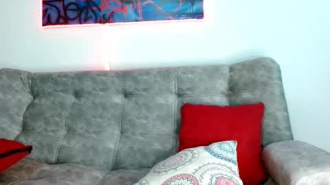 Snapshot of nick_orion chatting on November 4, 2025, 2:16 pm Nick online show from November 4, 2025, 2:16 pm