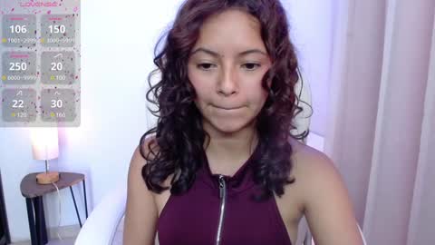 Snapshot of nickeymoon chatting on January 12, 2025, 8:47 pm Nicole Silvermoon online show from January 12, 2025, 8:47 pm