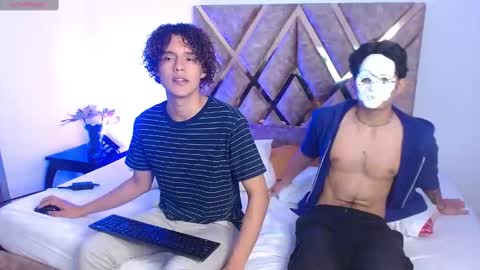 Snapshot of nickolas_moon chatting on March 9, 2025, 1:04 pm Nickolas Muoz online show from March 9, 2025, 1:04 pm