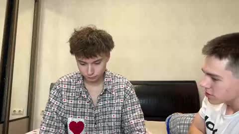 Snapshot of nickoxide chatting on October 29, 2025, 5:04 pm nickoxide online show from October 29, 2025, 5:04 pm