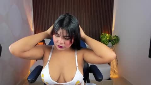 Snapshot of nicky_peyton chatting on January 24, 2025, 2:49 am Nicky online show from January 24, 2025, 2:49 am