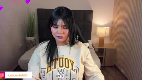 Snapshot of nicky_peyton chatting on February 19, 2025, 2:33 am Nicky online show from February 19, 2025, 2:33 am