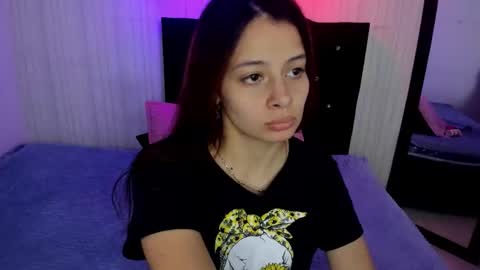 Snapshot of nicky_pop chatting on October 20, 2025, 6:52 pm nicky_pop online show from October 20, 2025, 6:52 pm