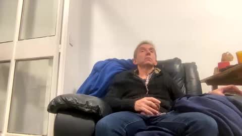 Snapshot of nico181969 chatting on February 8, 2025, 11:24 pm Nico online show from February 8, 2025, 11:24 pm