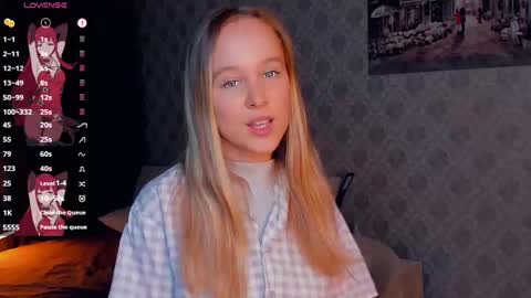 Snapshot of nicolavanderbie chatting on October 2, 2025, 5:42 pm Nicoletta online show from October 2, 2025, 5:42 pm