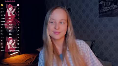 Snapshot of nicolavanderbie chatting on October 3, 2025, 5:32 pm Nicoletta online show from October 3, 2025, 5:32 pm