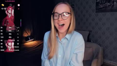 Snapshot of nicolavanderbie chatting on October 9, 2025, 5:33 pm Nicoletta online show from October 9, 2025, 5:33 pm