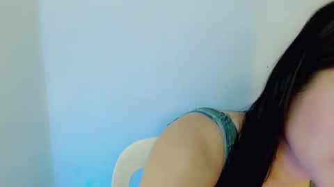 Snapshot of nicole_kiss01 chatting on February 26, 2025, 8:59 am nicole_kiss01 online show from February 26, 2025, 8:59 am
