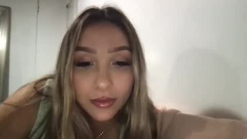 nicolelovesyou444 online show from February 5, 2025, 5:09 am