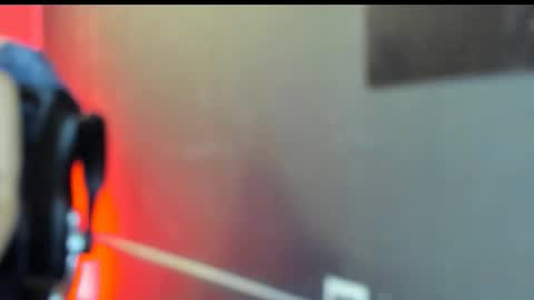 Nicol online show from November 17, 2025, 7:19 pm