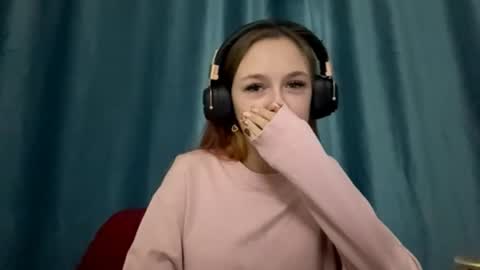 Snapshot of nidadingson chatting on November 3, 2025, 3:13 pm Jenny online show from November 3, 2025, 3:13 pm