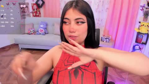 Snapshot of nidrii_07 chatting on December 13, 2024, 2:43 am      900   300   online show from December 13, 2024, 2:43 am