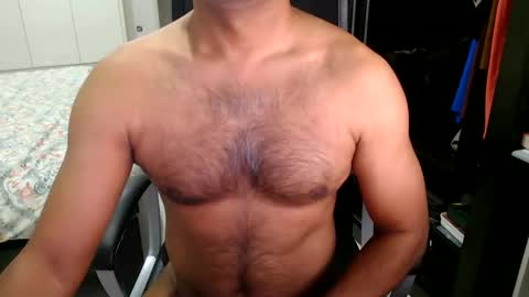 Snapshot of night_rider09711 chatting on December 14, 2024, 1:38 pm night_rider09711 online show from December 14, 2024, 1:38 pm