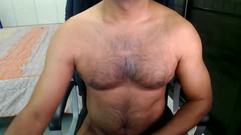 Snapshot of night_rider09711 chatting on February 4, 2025, 8:46 am night_rider09711 online show from February 4, 2025, 8:46 am