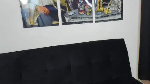 Snapshot of niico_santana chatting on October 10, 2025, 3:55 pm Niico online show from October 10, 2025, 3:55 pm