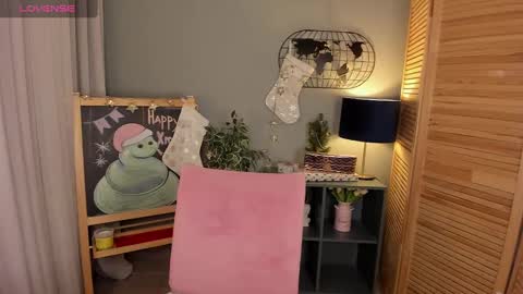 Snapshot of niiik_miiiki chatting on December 29, 2024, 7:50 am niiik_miiiki online show from December 29, 2024, 7:50 am