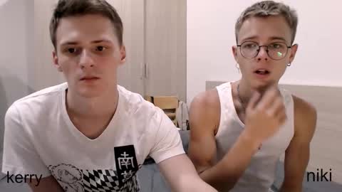 Snapshot of nikikerry_cum_ chatting on October 19, 2025, 2:18 pm nikikerry_cum_ online show from October 19, 2025, 2:18 pm