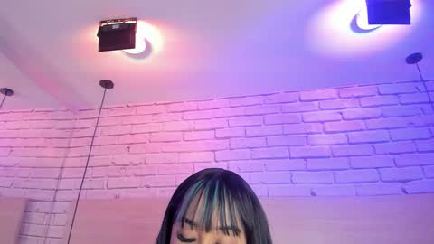 Snapshot of nikkydean chatting on October 25, 2025, 3:36 am Nikky Dean online show from October 25, 2025, 3:36 am