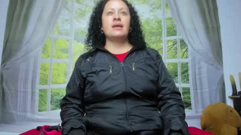 Snapshot of nikol32__ chatting on October 10, 2025, 12:04 pm dayan online show from October 10, 2025, 12:04 pm