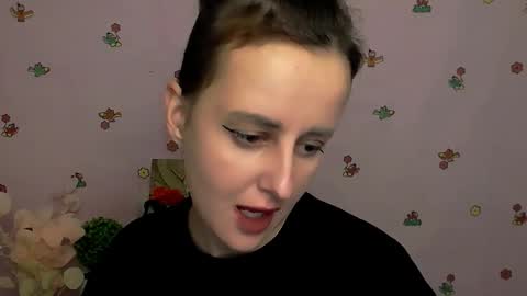 Snapshot of nikolleta_m chatting on October 17, 2025, 7:11 am Nikolleta online show from October 17, 2025, 7:11 am