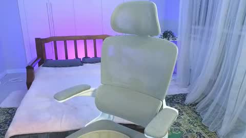 Snapshot of nikompell chatting on January 22, 2025, 6:10 am niko online show from January 22, 2025, 6:10 am