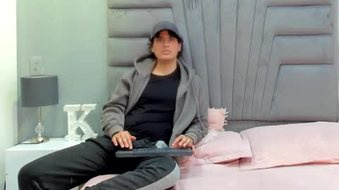 Snapshot of noah_ferrary chatting on November 4, 2025, 9:25 pm Noah Ferrary online show from November 4, 2025, 9:25 pm