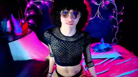 Snapshot of noahxtar chatting on September 20, 2025, 1:28 am Noah Xtar online show from September 20, 2025, 1:28 am