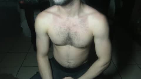 Snapshot of nobudget06 chatting on January 10, 2025, 2:25 am nobudget06 online show from January 10, 2025, 2:25 am