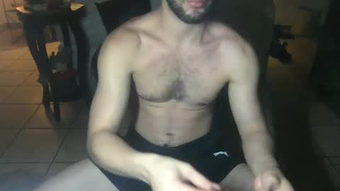 Snapshot of nobudget06 chatting on January 20, 2025, 1:39 am nobudget06 online show from January 20, 2025, 1:39 am