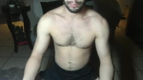 Snapshot of nobudget06 chatting on January 24, 2025, 12:20 pm nobudget06 online show from January 24, 2025, 12:20 pm