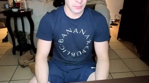 Snapshot of nobudget06 chatting on February 16, 2025, 1:36 am nobudget06 online show from February 16, 2025, 1:36 am