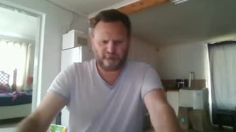Snapshot of nollie244 chatting on September 14, 2025, 6:01 am Nollie online show from September 14, 2025, 6:01 am