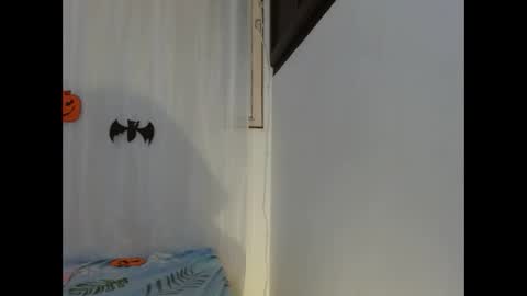 Snapshot of norapaker chatting on October 11, 2025, 7:12 pm norapaker online show from October 11, 2025, 7:12 pm