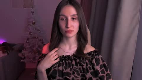 Snapshot of north_valkyrie chatting on January 7, 2025, 1:06 am Hazel online show from January 7, 2025, 1:06 am