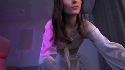 Hazel online show from February 14, 2025, 9:32 pm