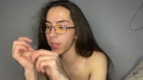 Snapshot of notatheeena chatting on September 14, 2025, 3:44 pm notatheeena online show from September 14, 2025, 3:44 pm