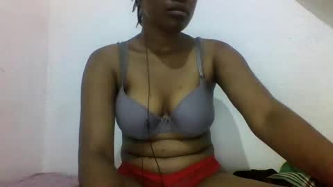 Snapshot of notoy1 chatting on February 18, 2025, 5:21 pm notoy1 online show from February 18, 2025, 5:21 pm