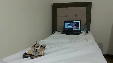 nude fucker 69 online show from September 16, 2025, 2:12 am