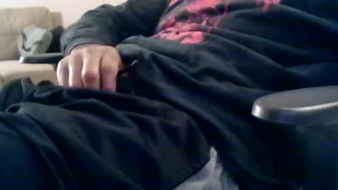 Snapshot of oilonmyballs chatting on October 27, 2025, 1:42 am WATCH ME PUT OIL ON MY BALLS online show from October 27, 2025, 1:42 am