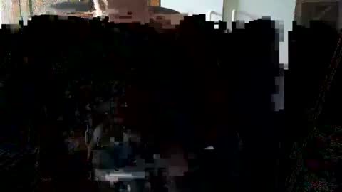 Snapshot of oily27 chatting on October 2, 2025, 11:50 am William online show from October 2, 2025, 11:50 am