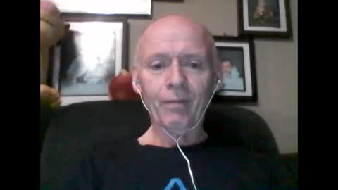 Snapshot of oldbuthorny62 chatting on January 31, 2025, 12:50 am oldbuthorny62 online show from January 31, 2025, 12:50 am