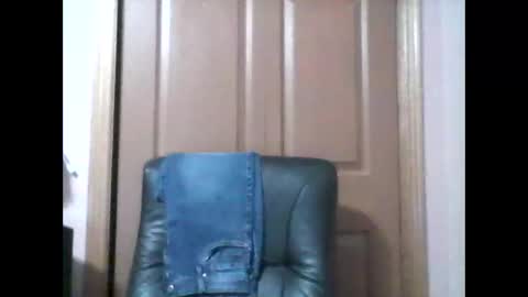 Snapshot of oldbuthorny62 chatting on February 12, 2025, 2:35 am oldbuthorny62 online show from February 12, 2025, 2:35 am