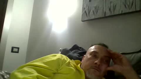 Snapshot of olimpio1230 chatting on January 17, 2025, 10:23 pm olimpio1230 online show from January 17, 2025, 10:23 pm