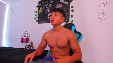 Snapshot of oliver_bray chatting on January 5, 2025, 4:16 pm Oliver bray online show from January 5, 2025, 4:16 pm